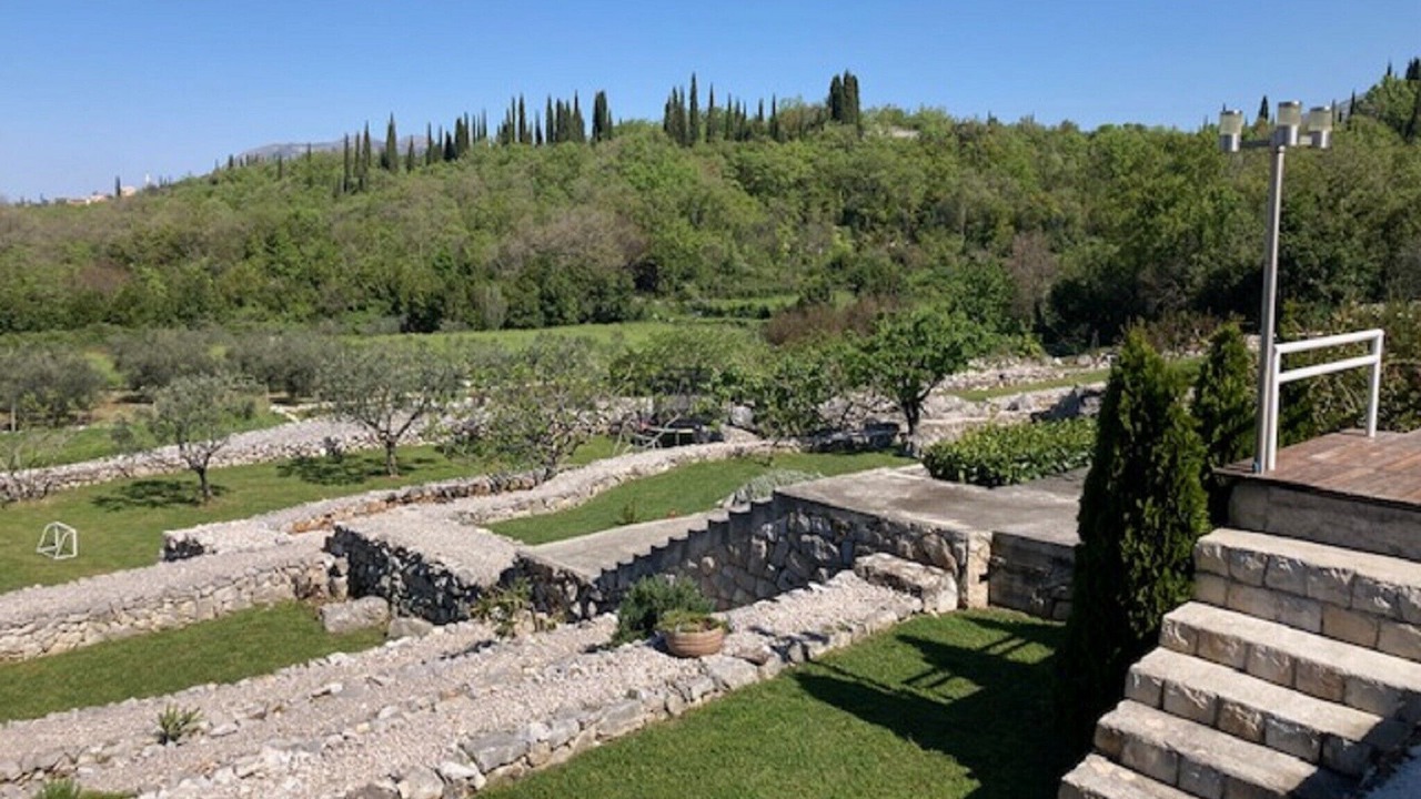 Photo of Outdoor in Popovici