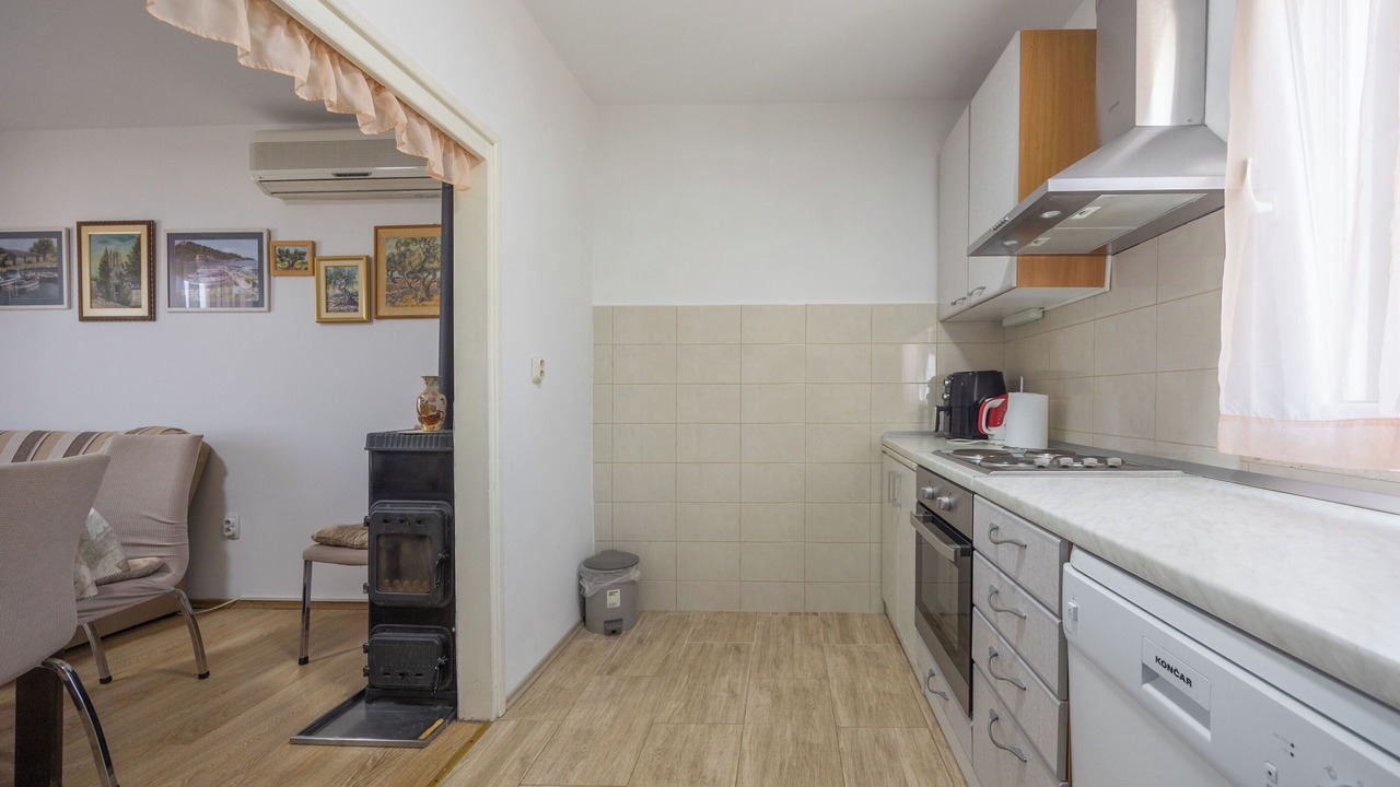 Photo of Kitchen in Supetar