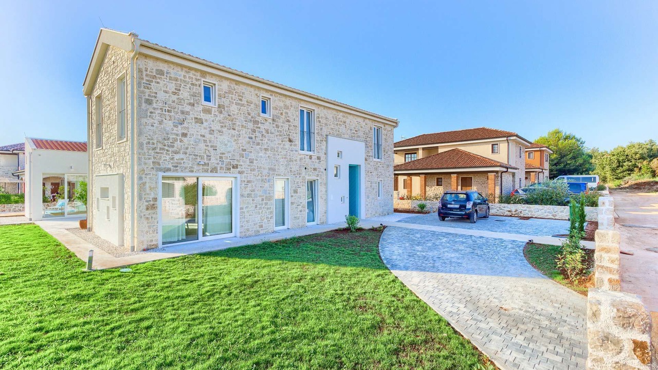 Photo of Outdoor in Muline