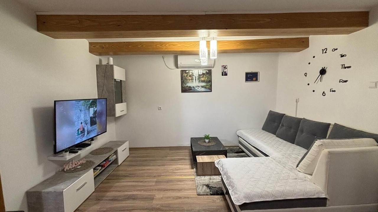 Photo of Livingroom in Tounj
