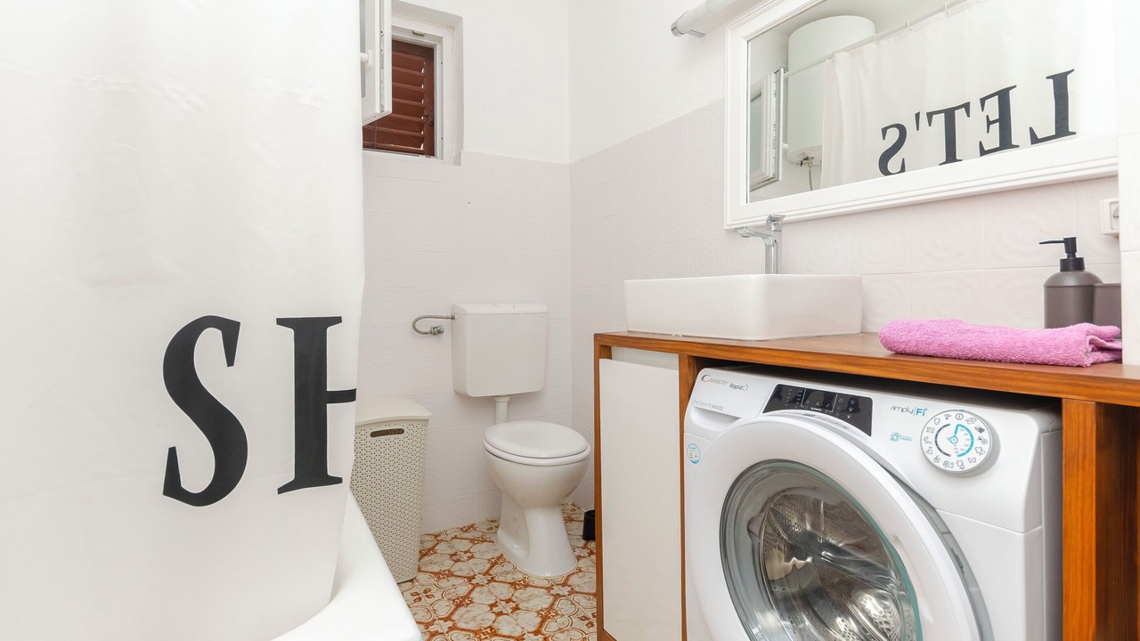 Photo of Bathroom in Ratac