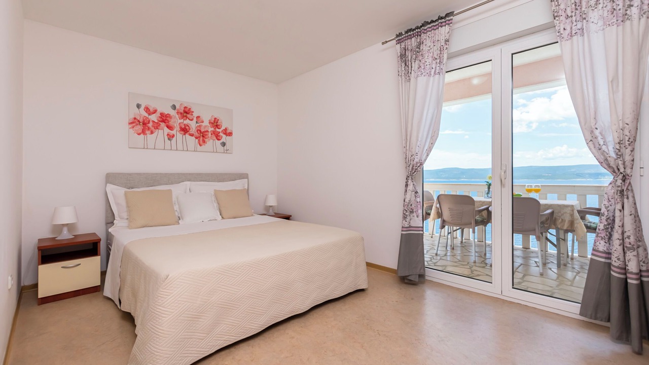 Photo of Bedroom in Mimice