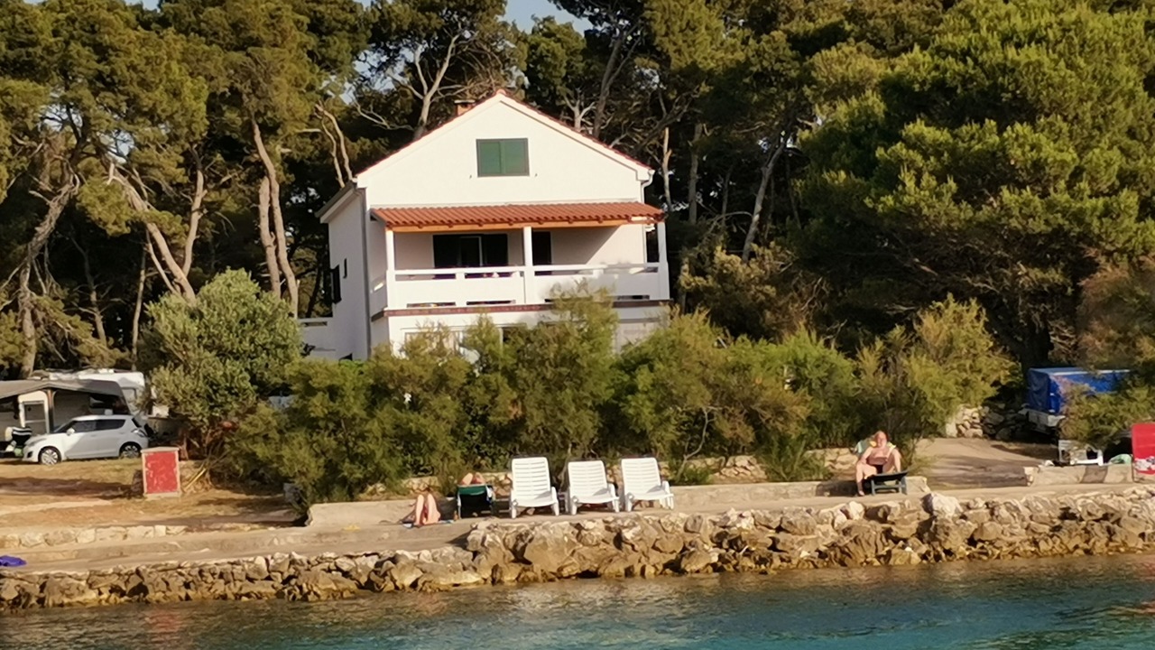 Photo of Outdoor in Muline