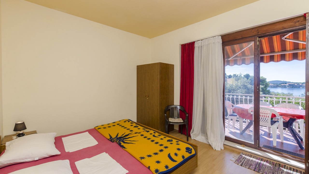 Photo of Bedroom in Brodarica
