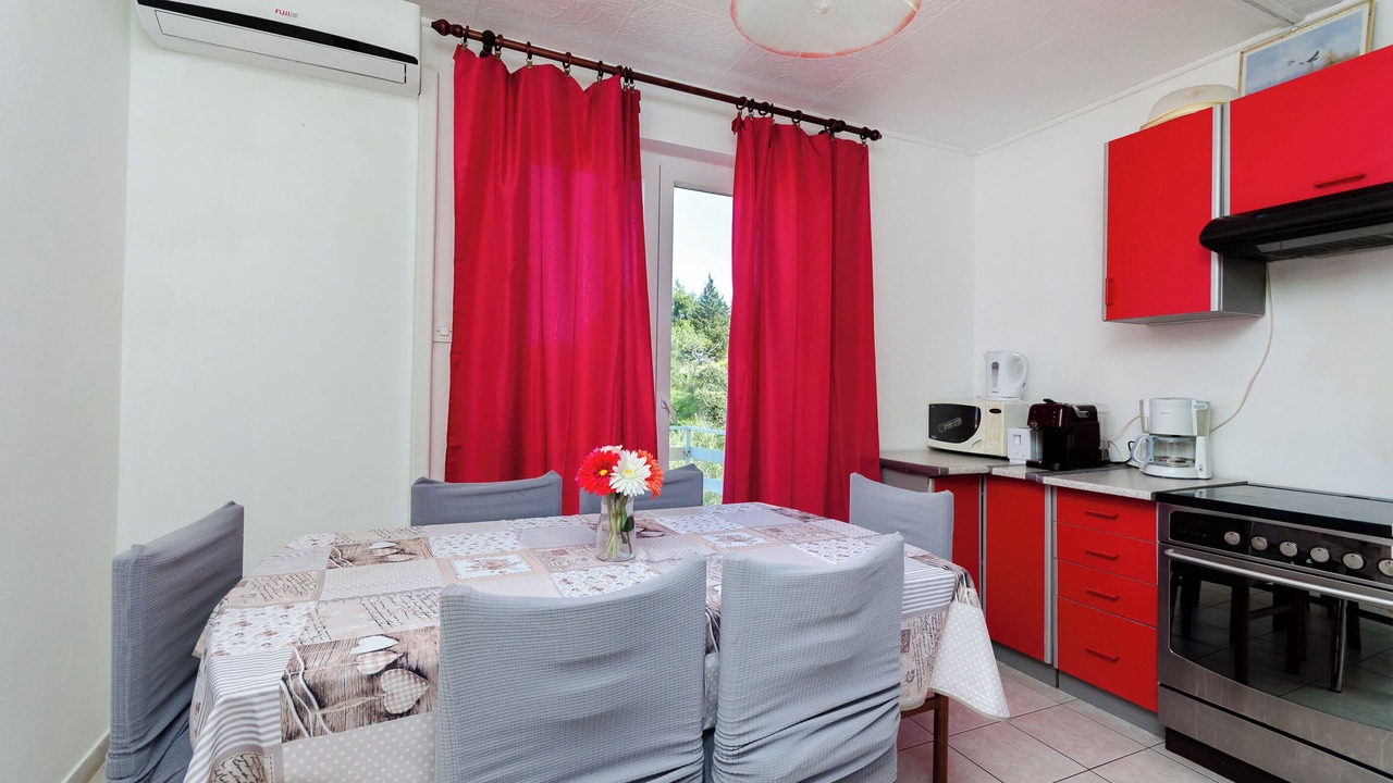 Photo of Kitchen in Rab
