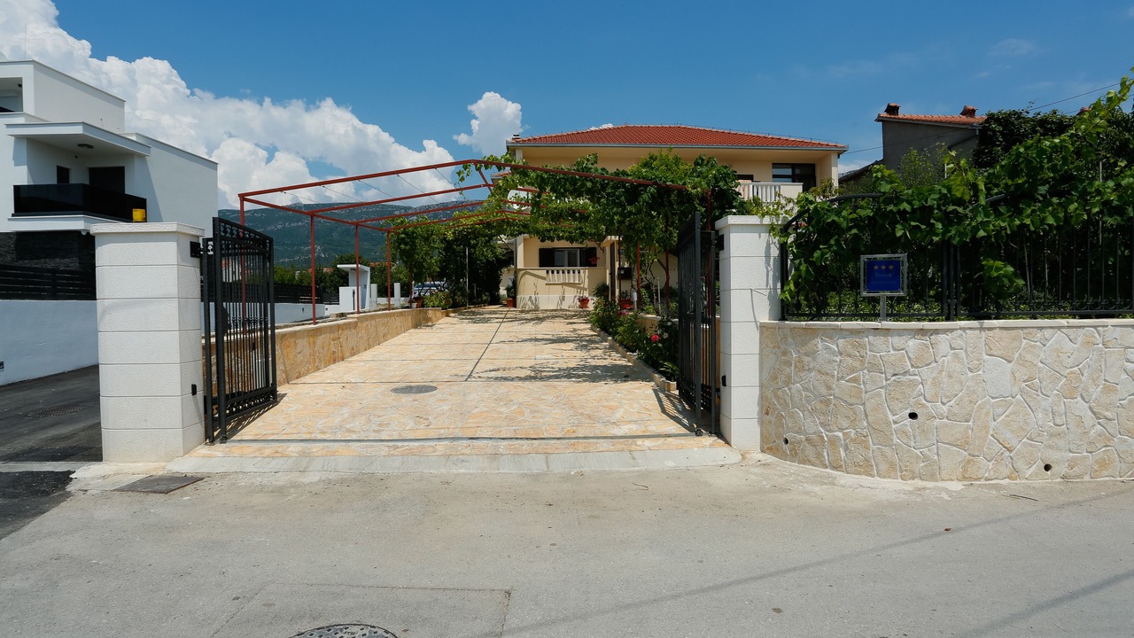 Photo of Outdoor in Kastel Kambelovac
