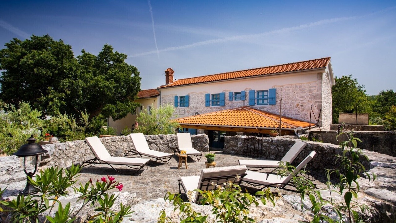 Photo of Patio Balcony in Malinska-Dubasnica