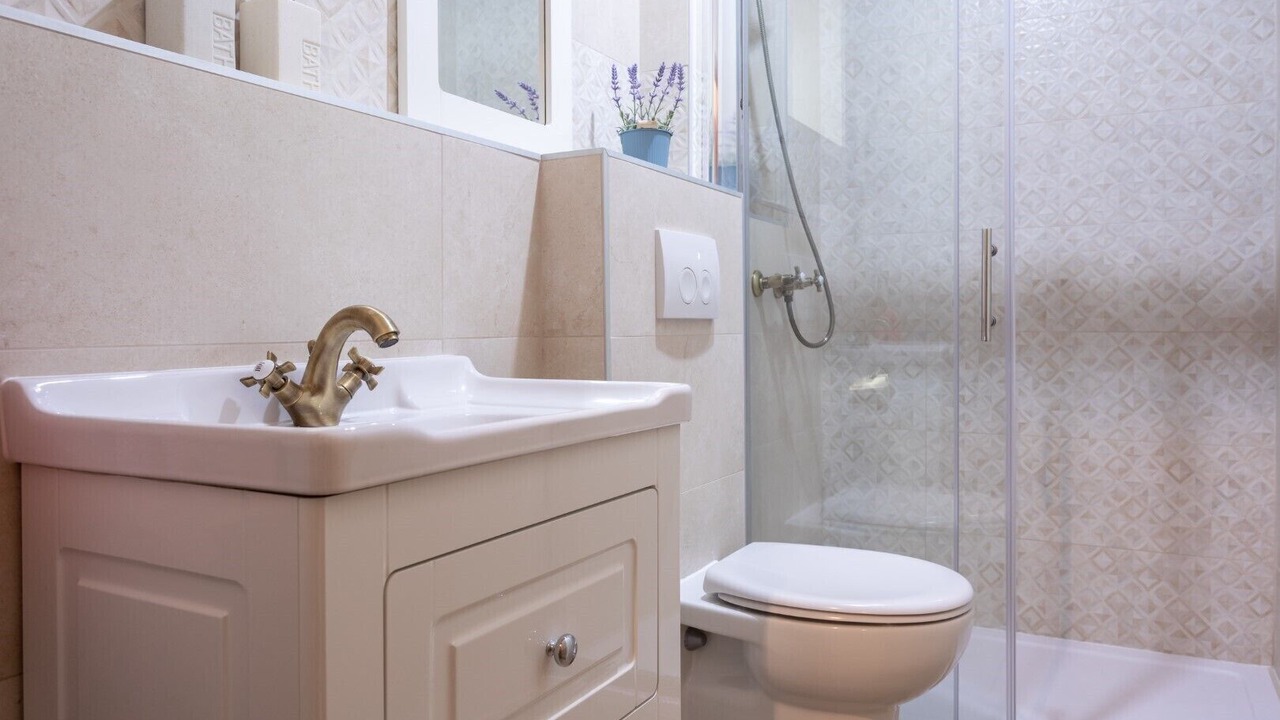 Photo of Bathroom in Malinska-Dubasnica