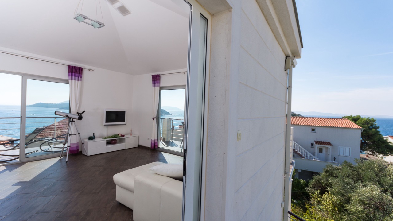 Photo of Livingroom in Tribunj