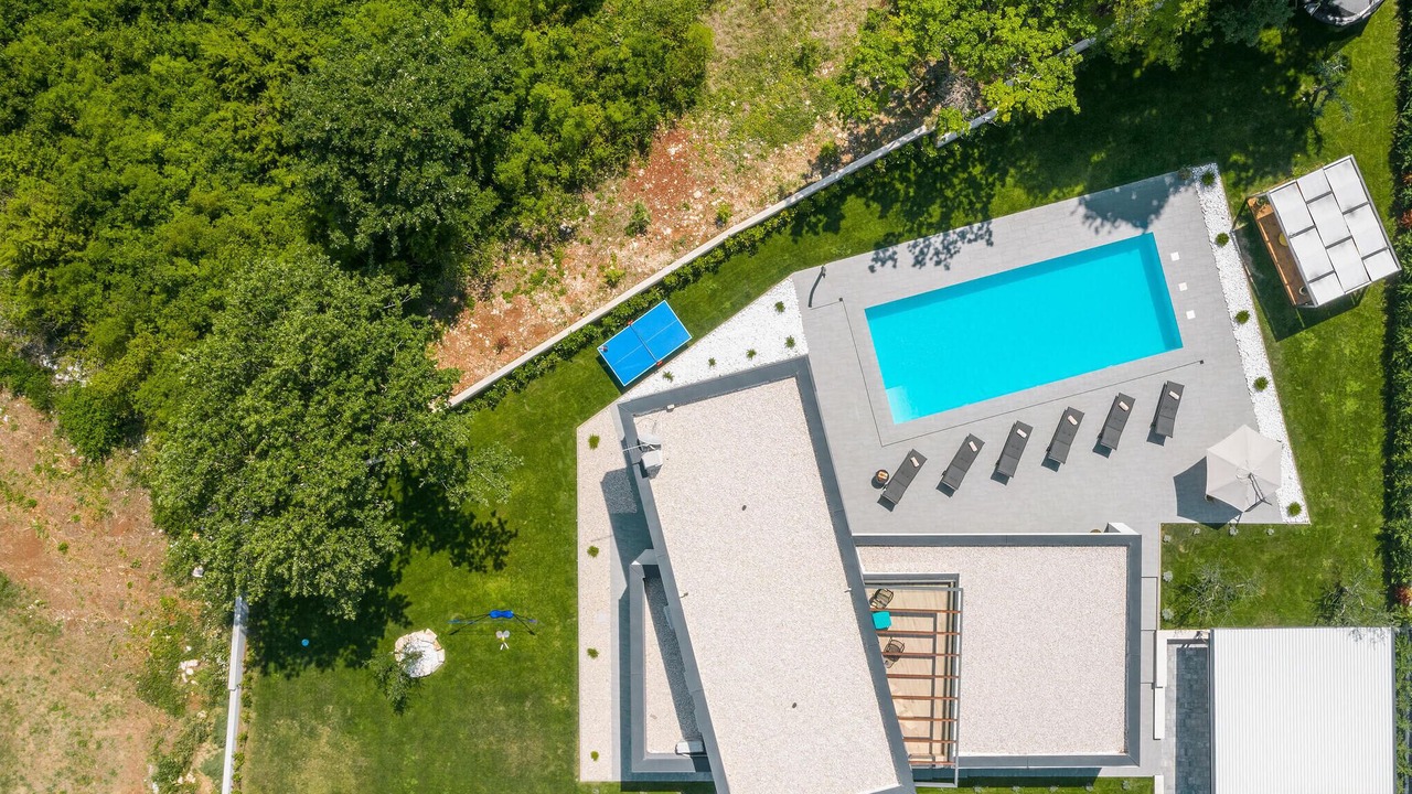Photo of Outdoor in Zminj
