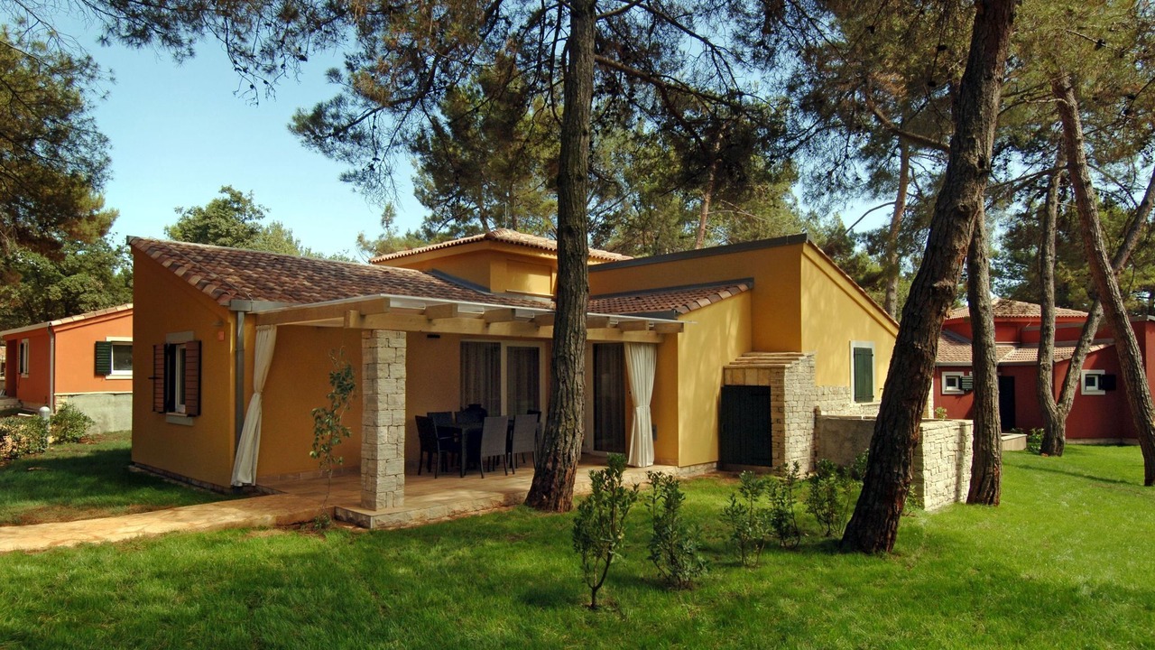 Photo of Others in Monterol