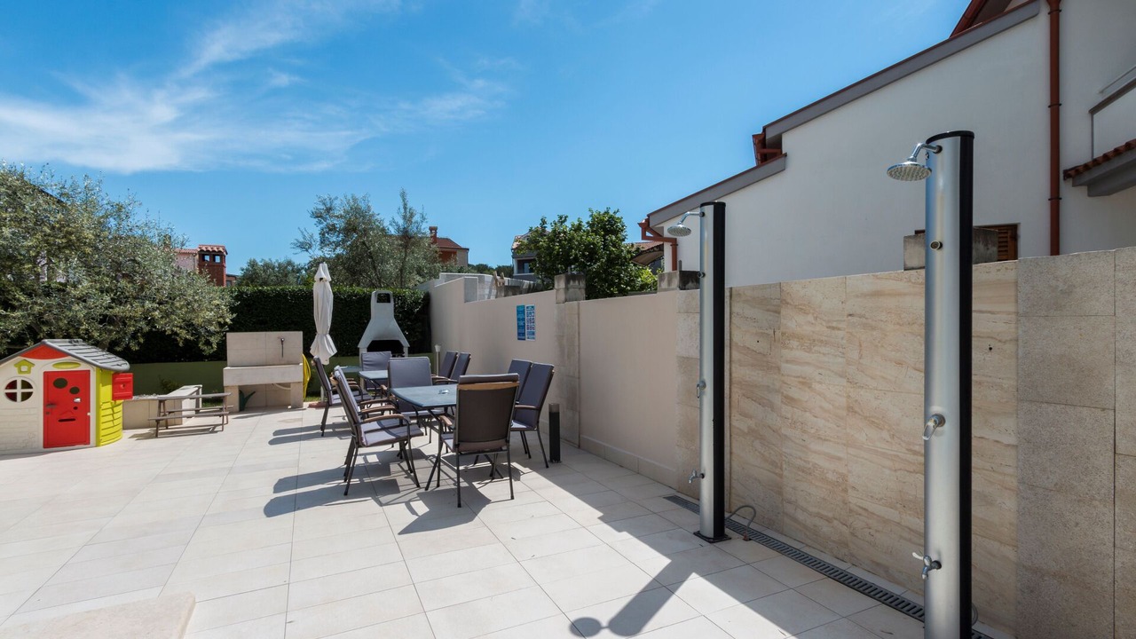 Photo of Outdoor in Valbandon