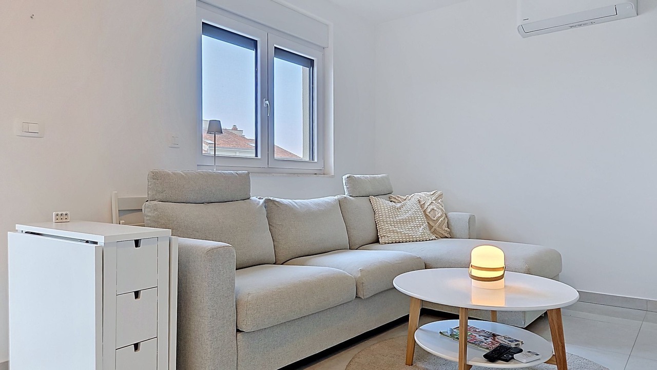 Photo of Livingroom in Businci