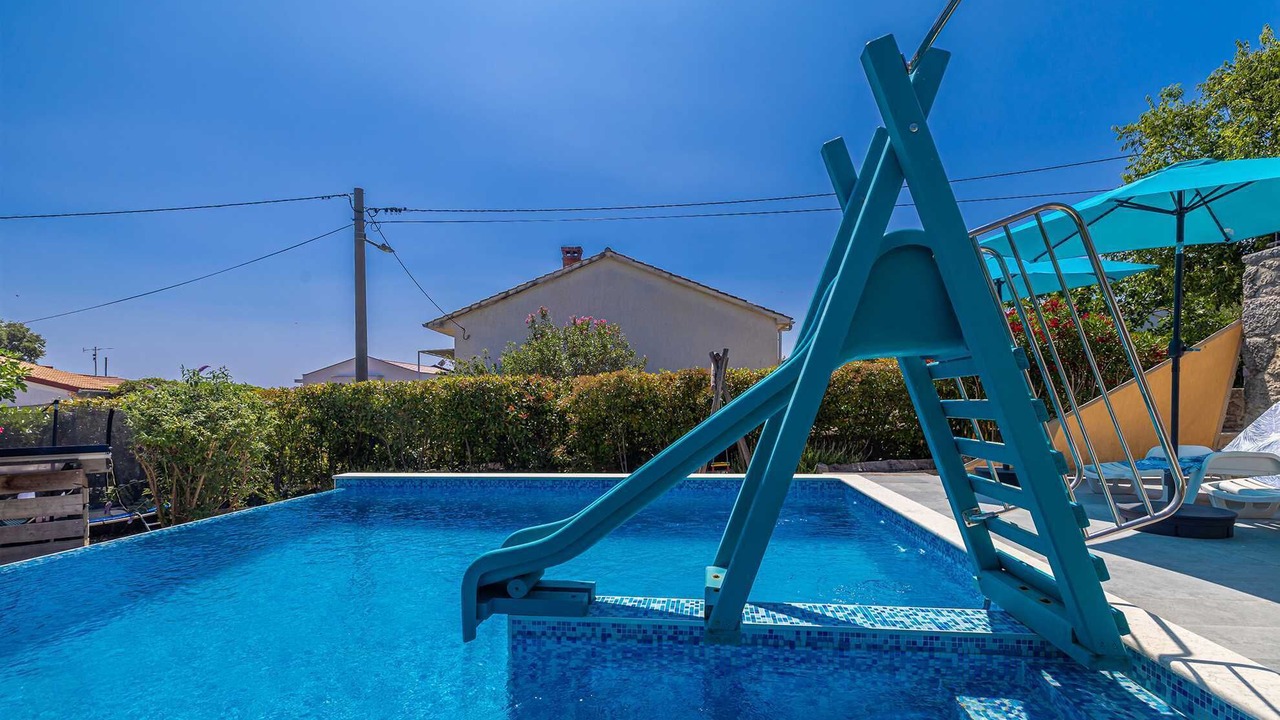 Photo of Outdoor in Kornic