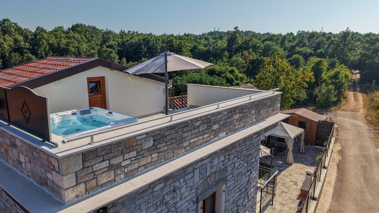 Photo of Outdoor in Pazin
