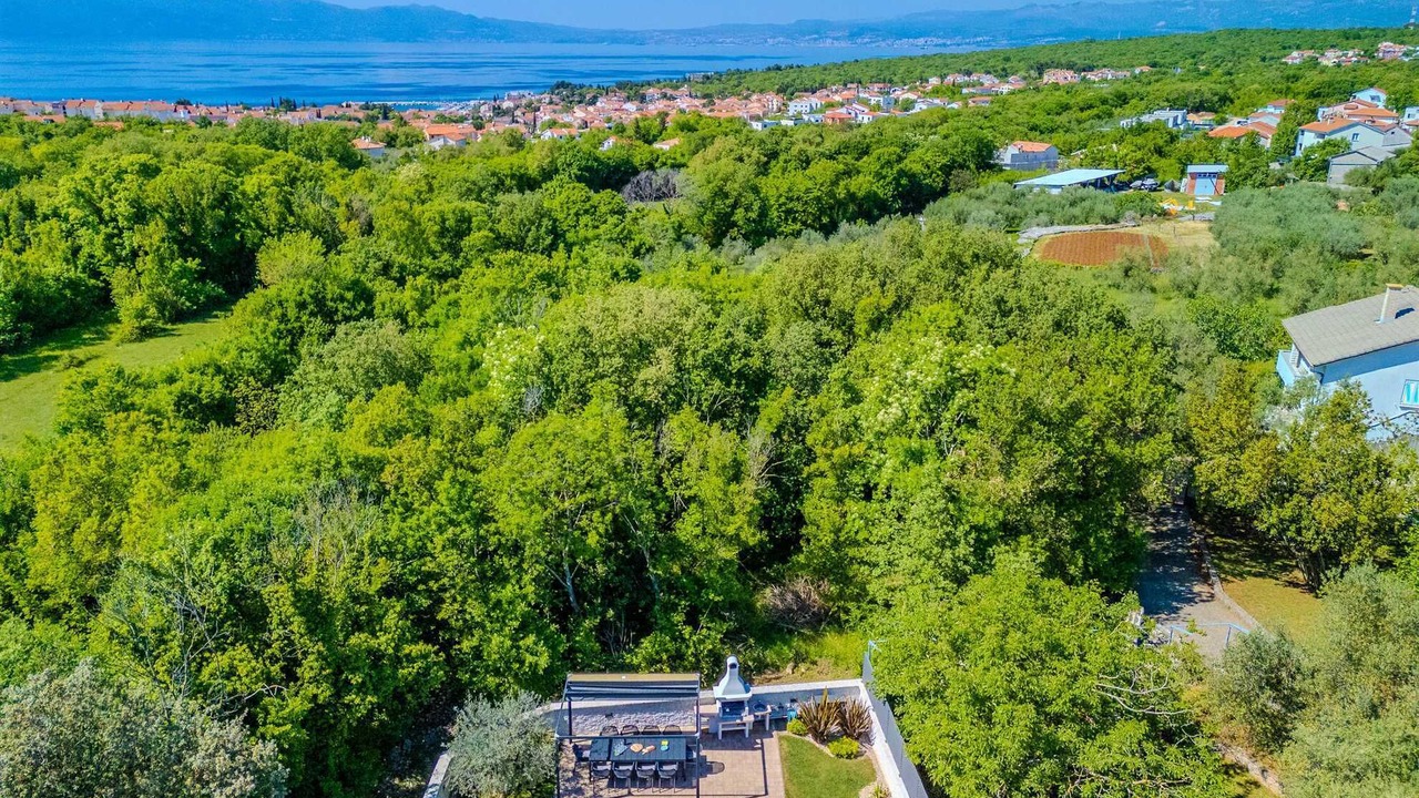 Photo of Outdoor in Malinska-Dubasnica