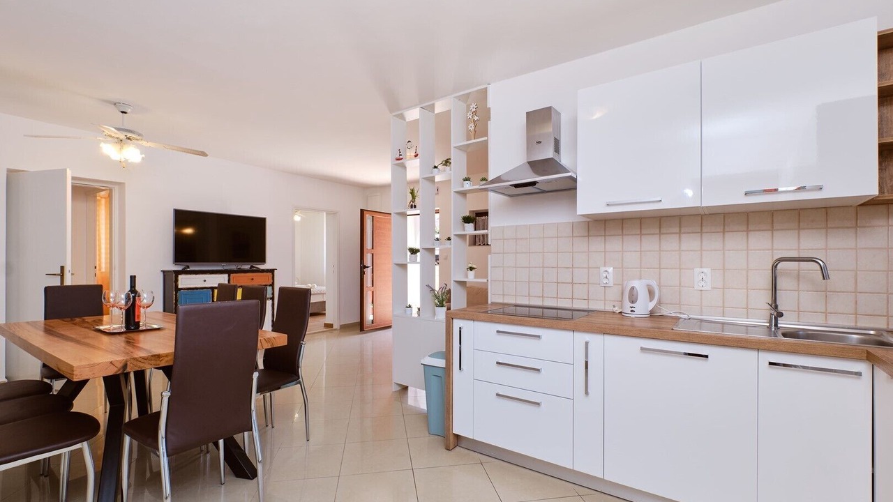 Photo of Kitchen in Cove Murtar
