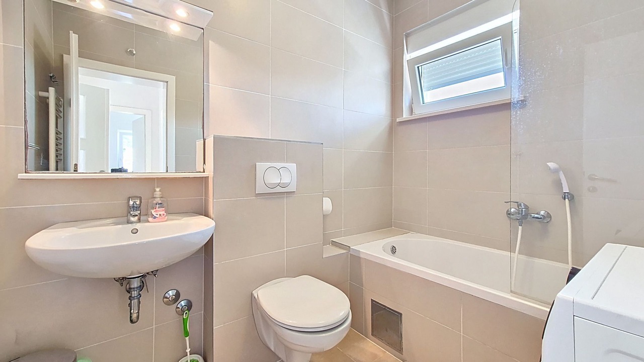 Photo of Bathroom in Gradac