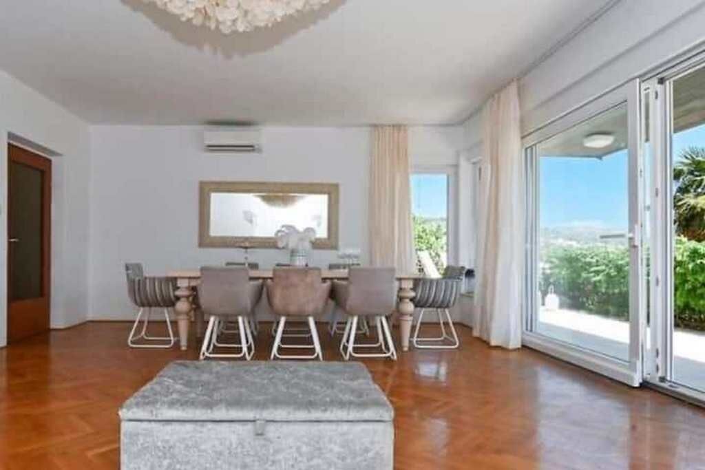 Photo of Bedroom in Businci