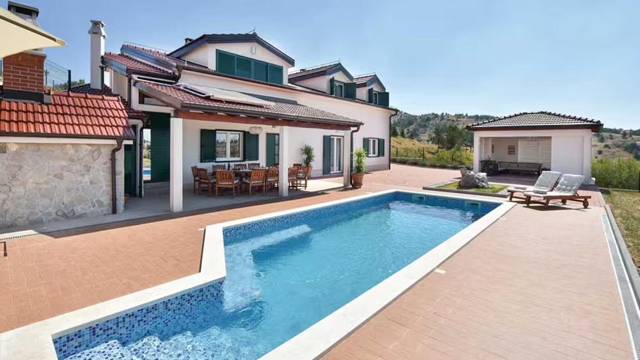 Photo of Outdoor in Businci