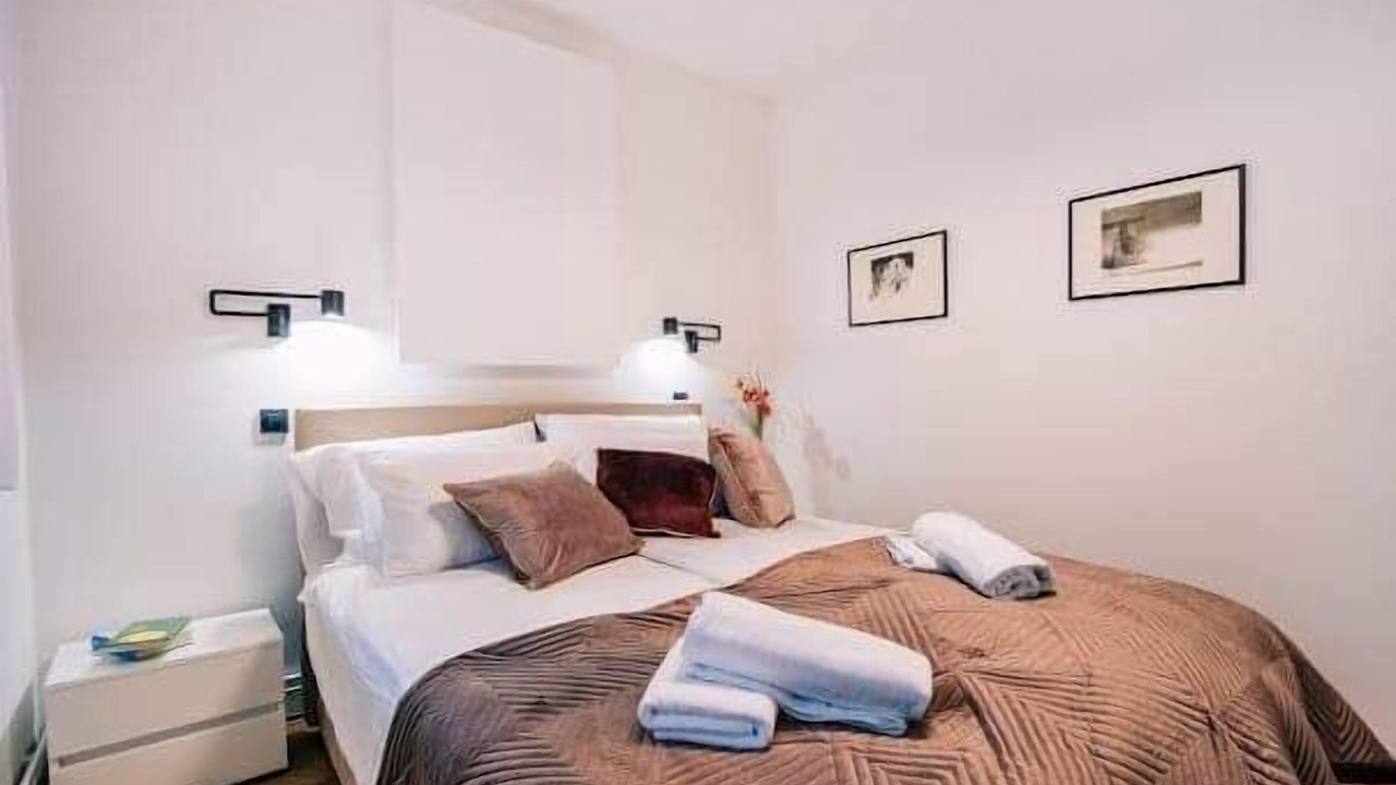 Photo of Bedroom in Aljmas