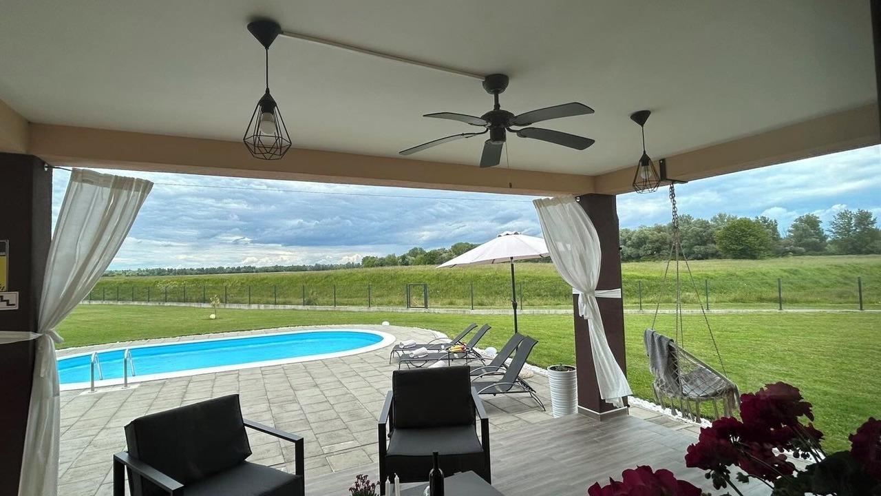 Photo of Outdoor in Pitomaca