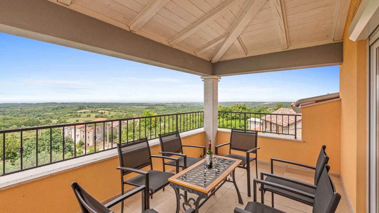 Photo of Outdoor in Materada