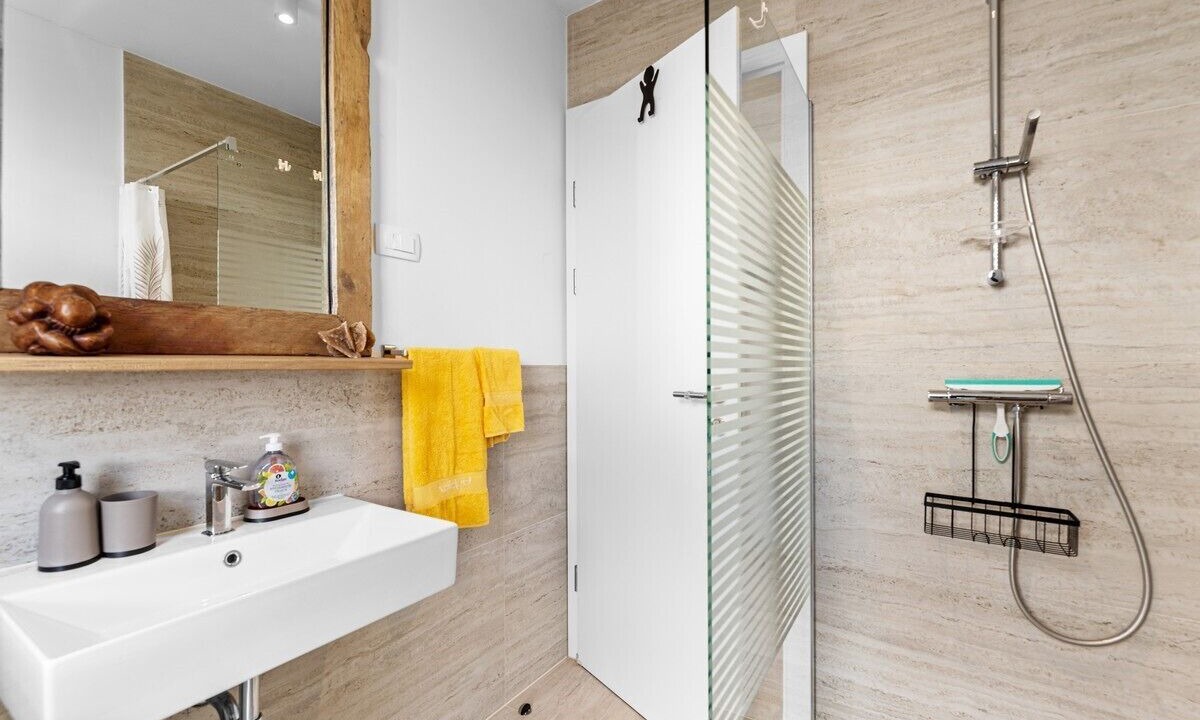 Photo of Bathroom in Karigador