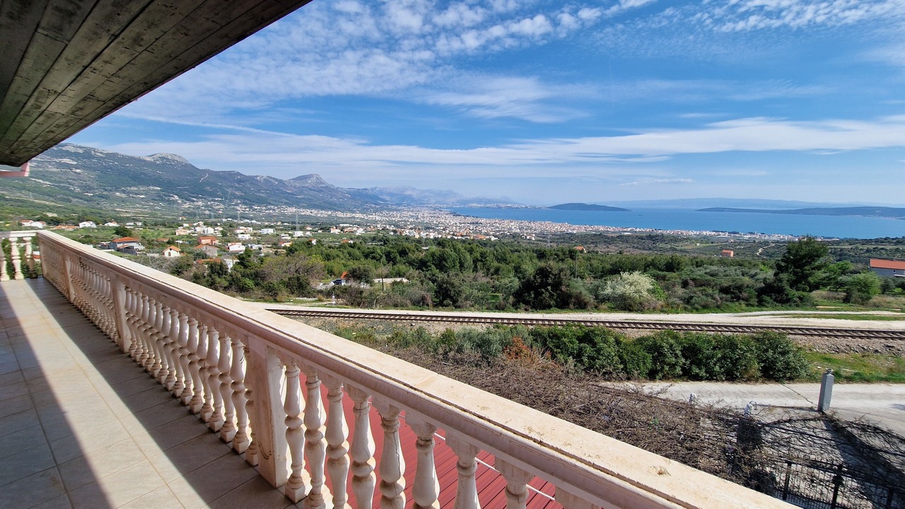 Photo of Outdoor in Rudine