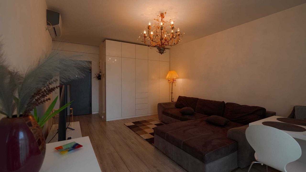Photo of Livingroom in Sector 2