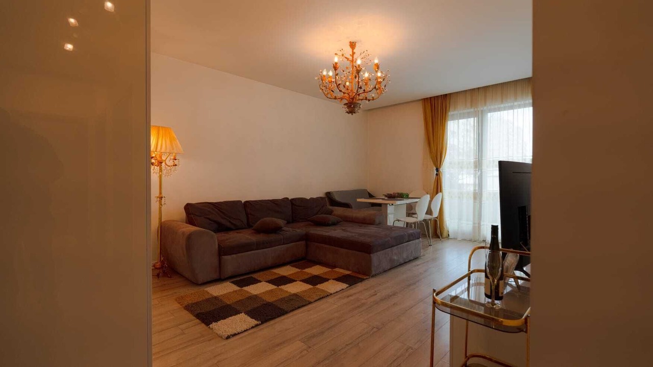 Photo of Livingroom in Sector 2