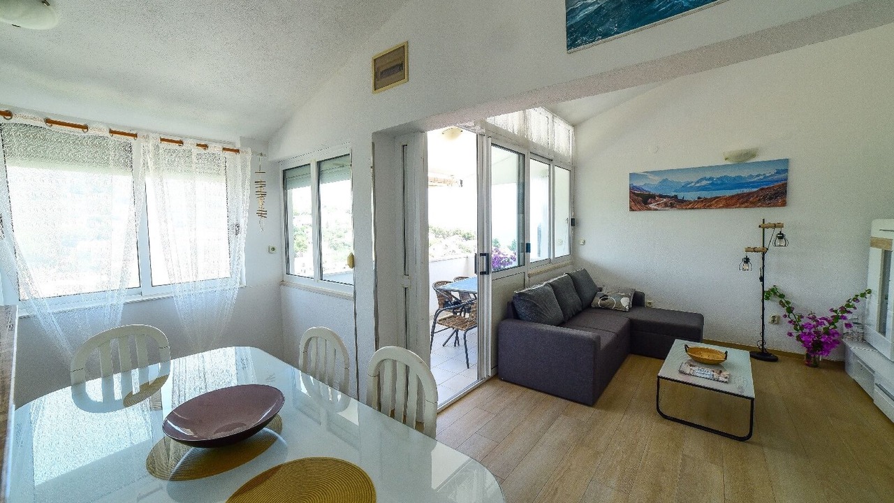 Photo of Livingroom in Businci