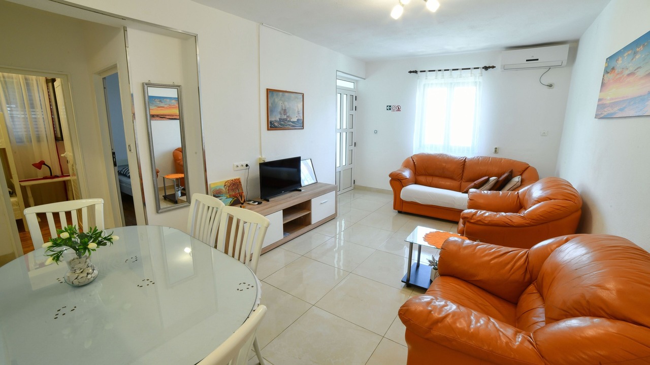 Photo of Livingroom in Businci