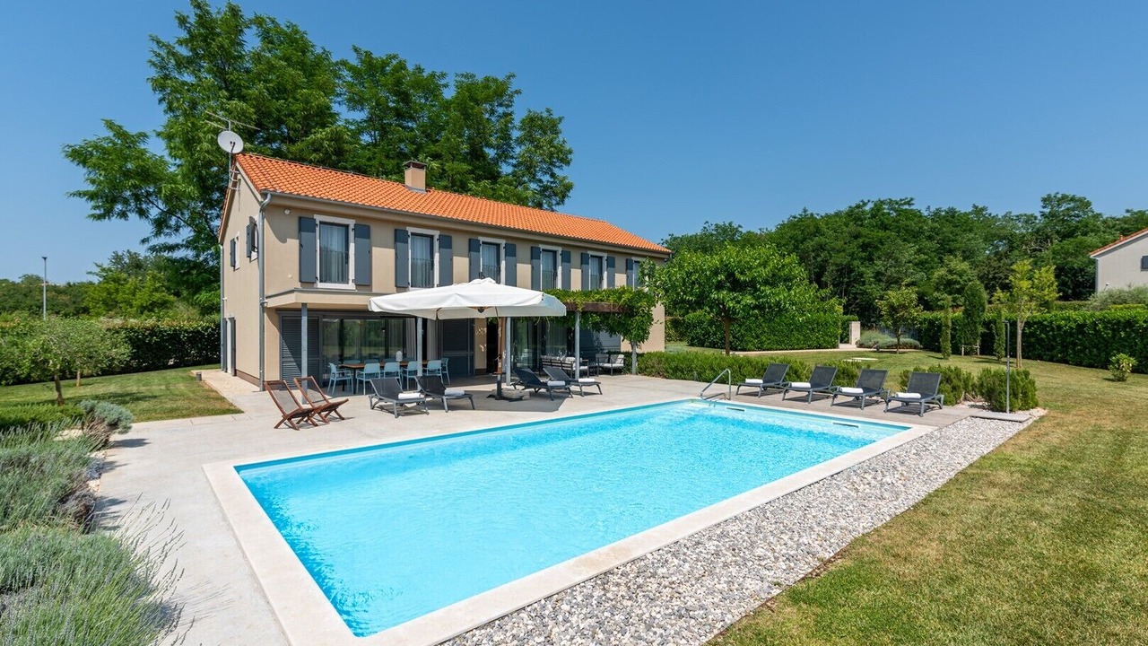 Photo of Outdoor in Lasici