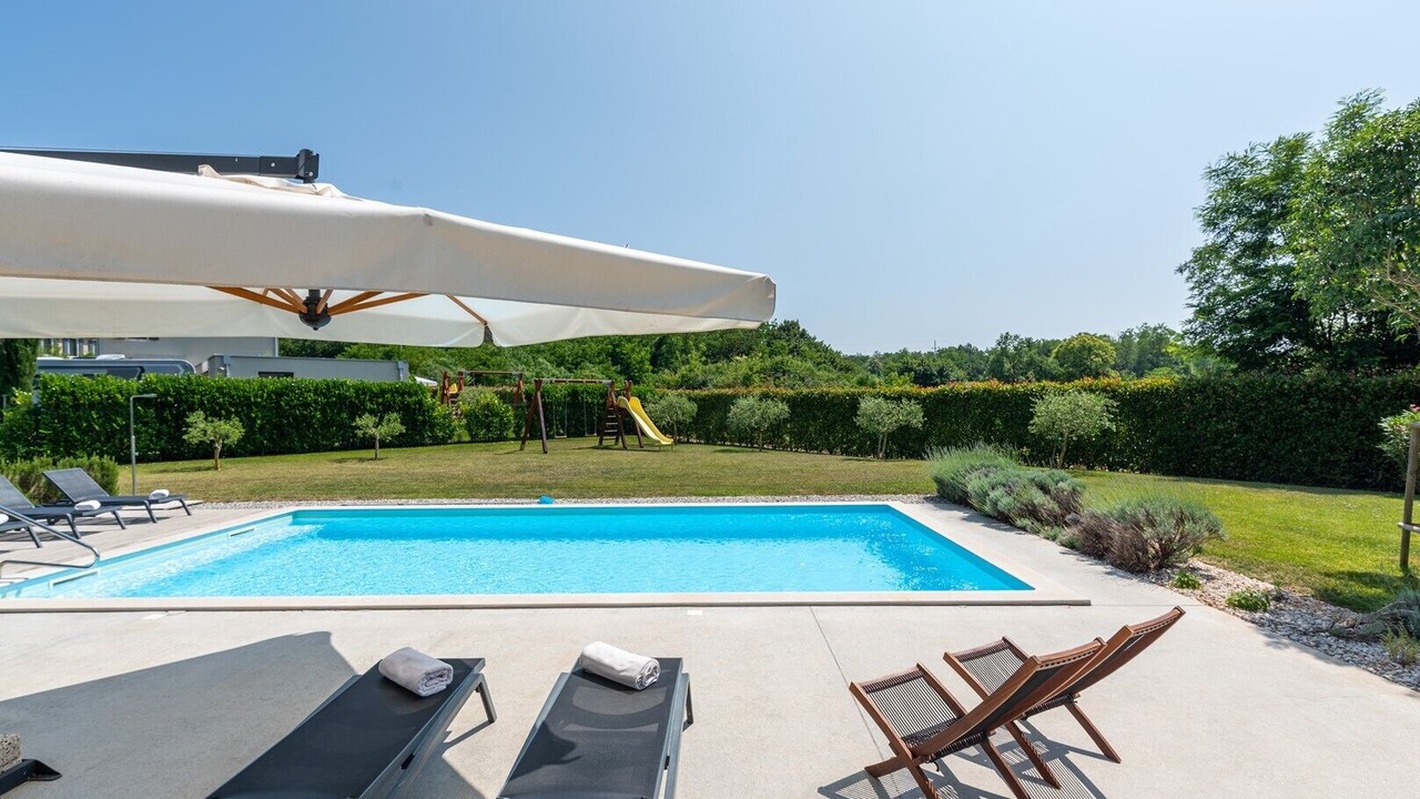 Photo of Outdoor in Lasici