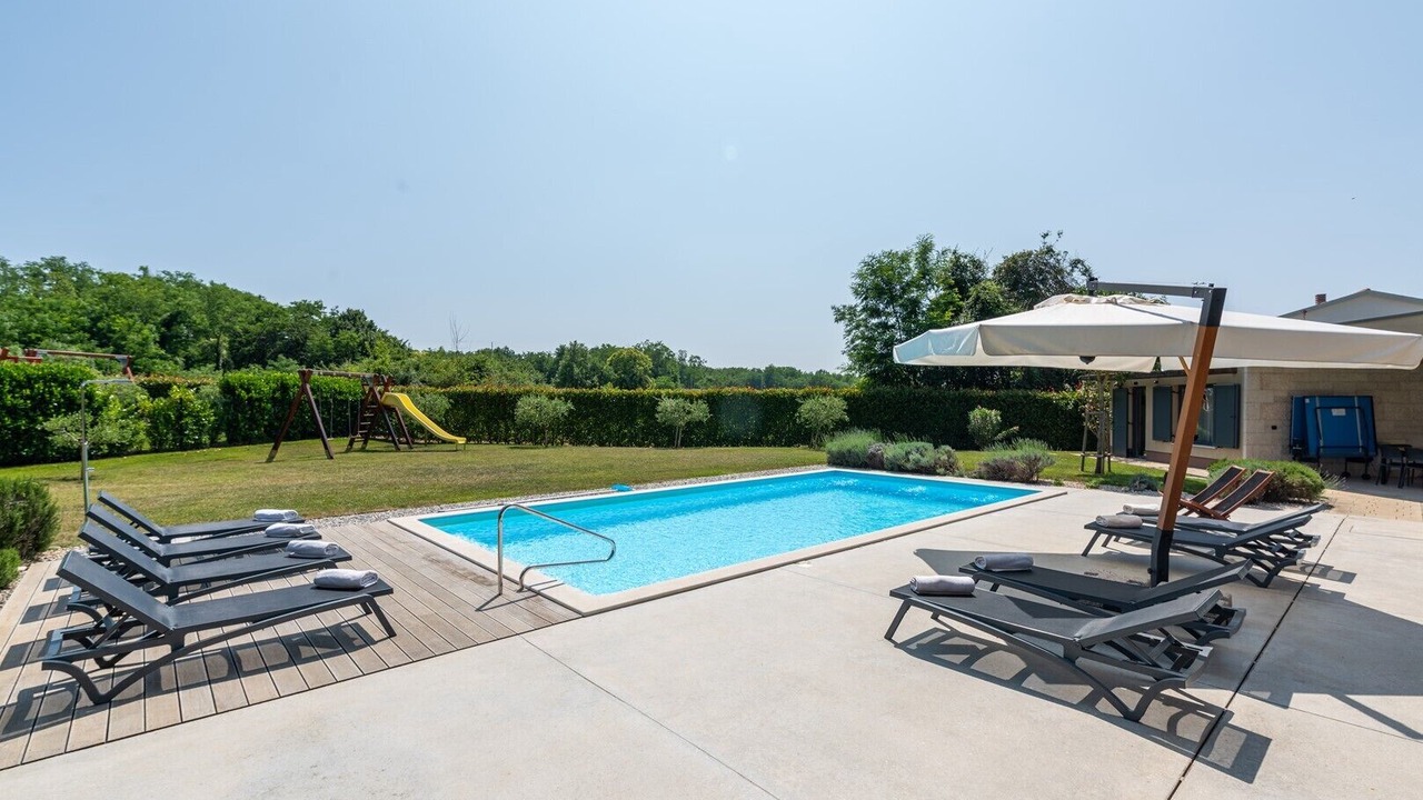 Photo of Outdoor in Lasici