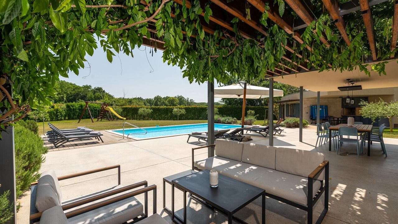Photo of Outdoor in Lasici