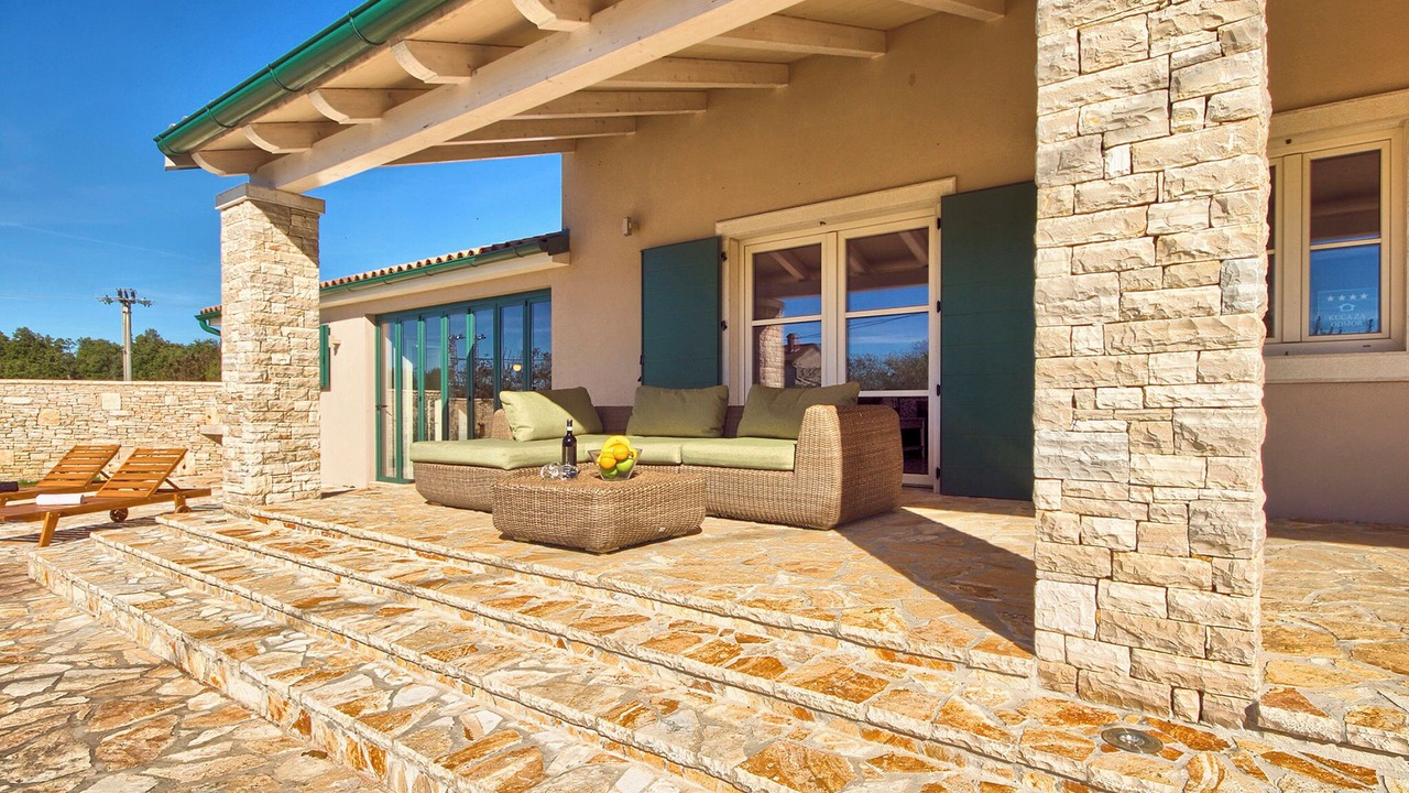 Photo of Patio Balcony in Grandici
