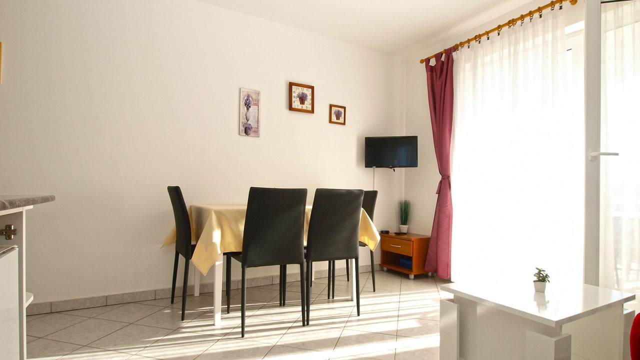 Photo of Livingroom in Musalez