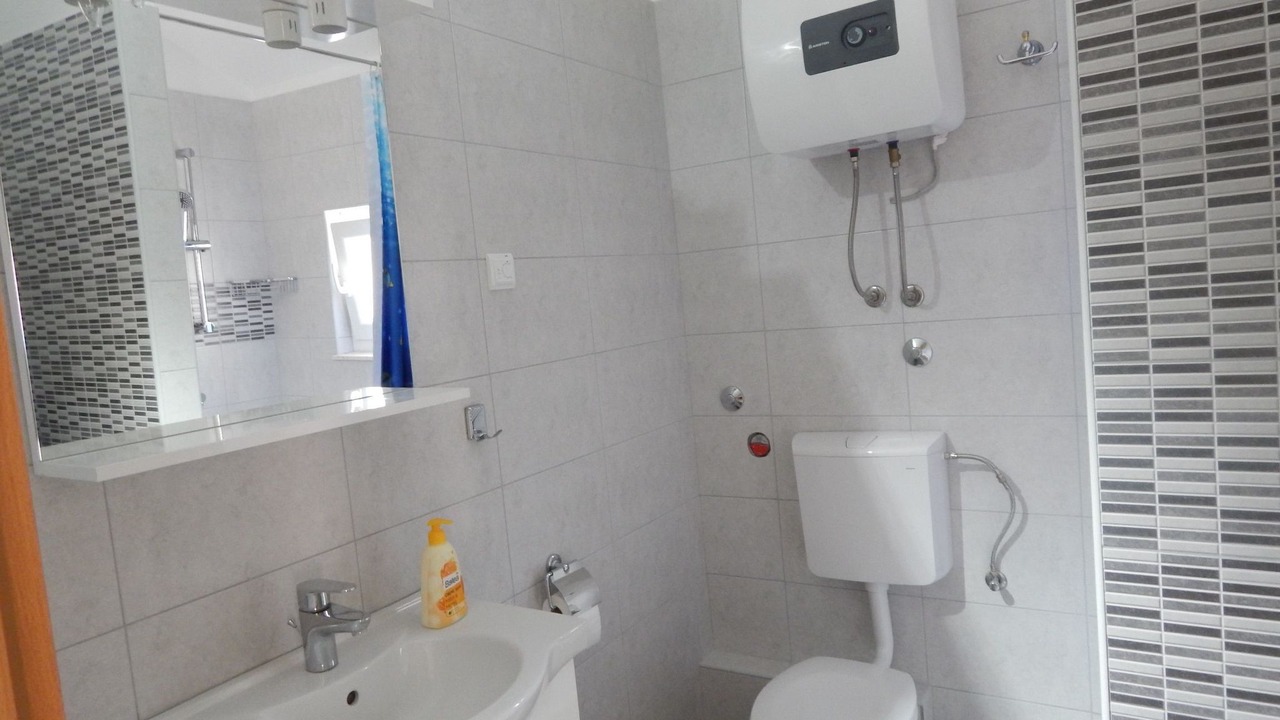 Photo of Bathroom in Cove Osibova (Milna)
