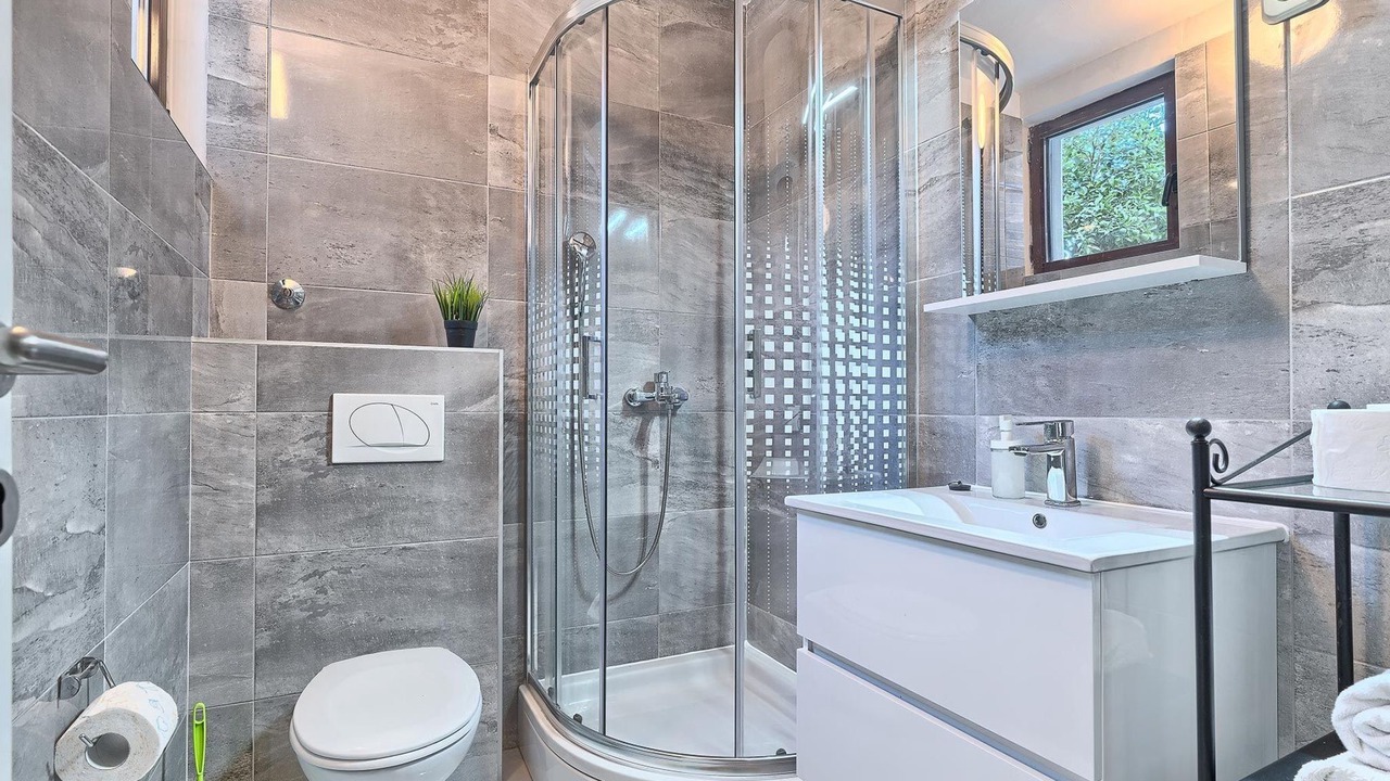 Photo of Bathroom in Businci