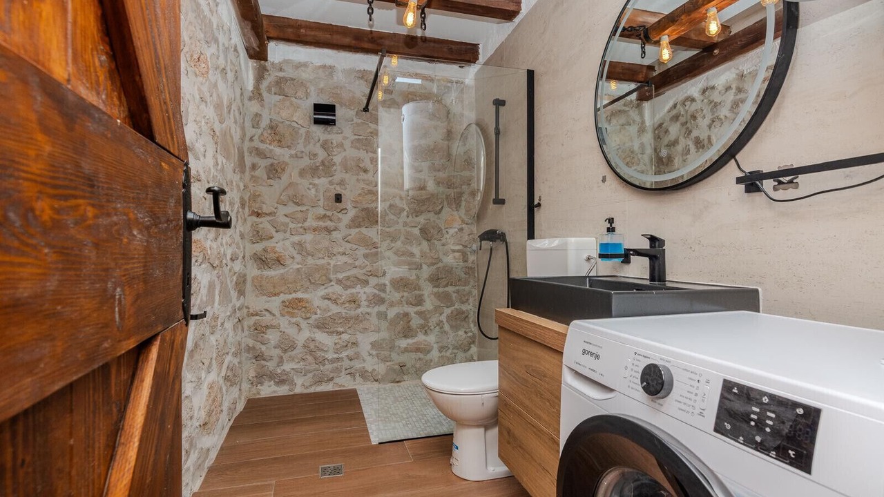 Photo of Bathroom in Skabrnja