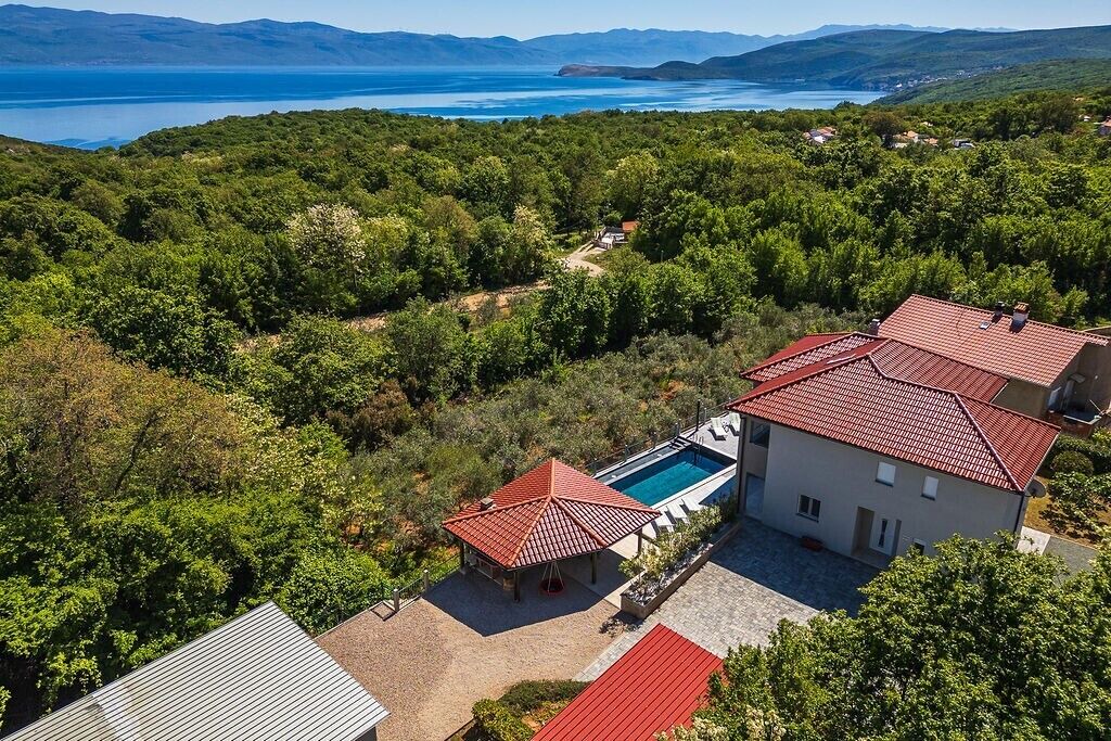 Photo of Outdoor in Risika