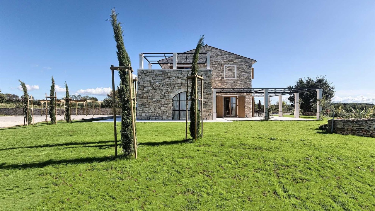 Photo of Outdoor in Finida