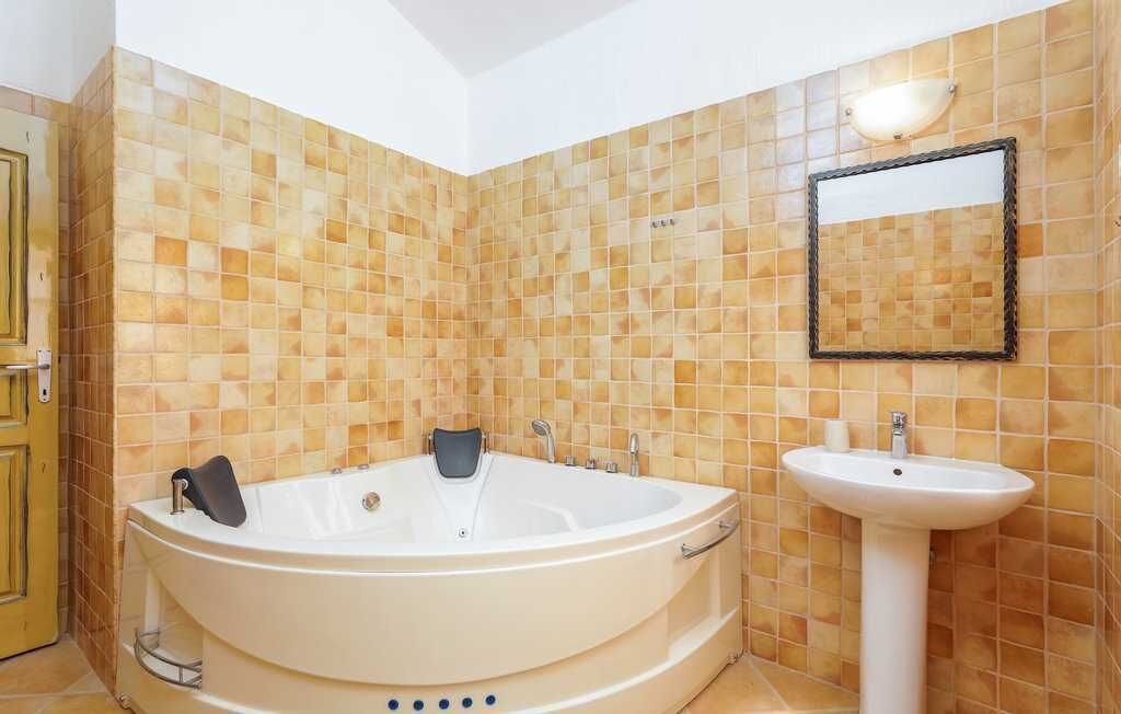 Photo of Bathroom in Cabrunici
