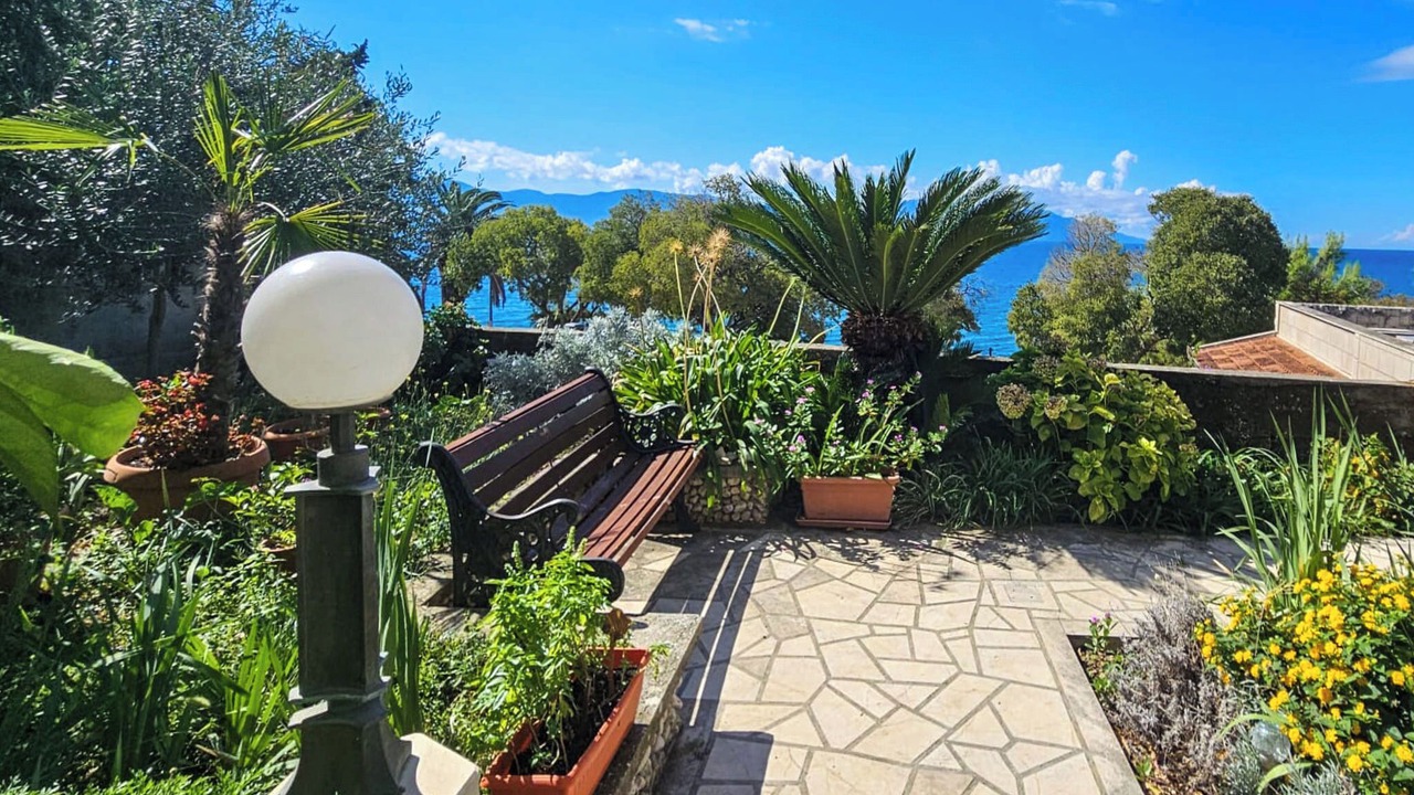 Photo of Others in Gradac