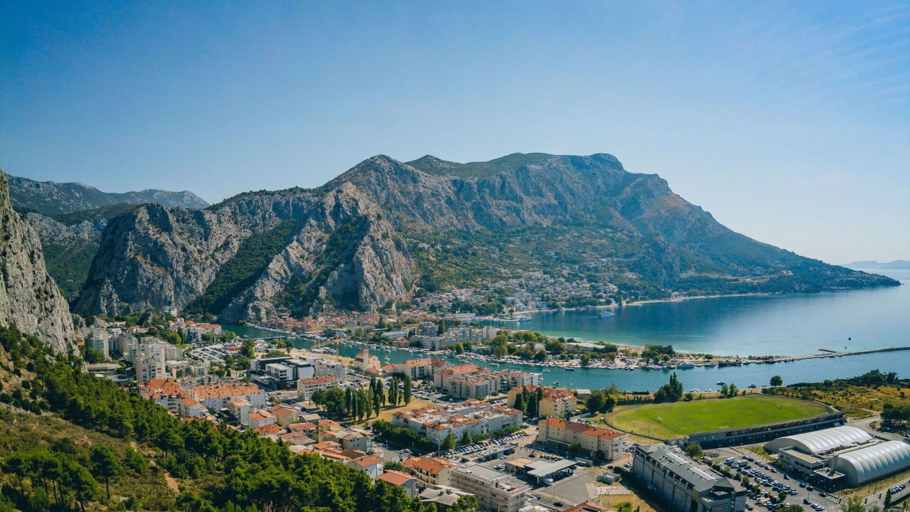 Photo of Others in Omis