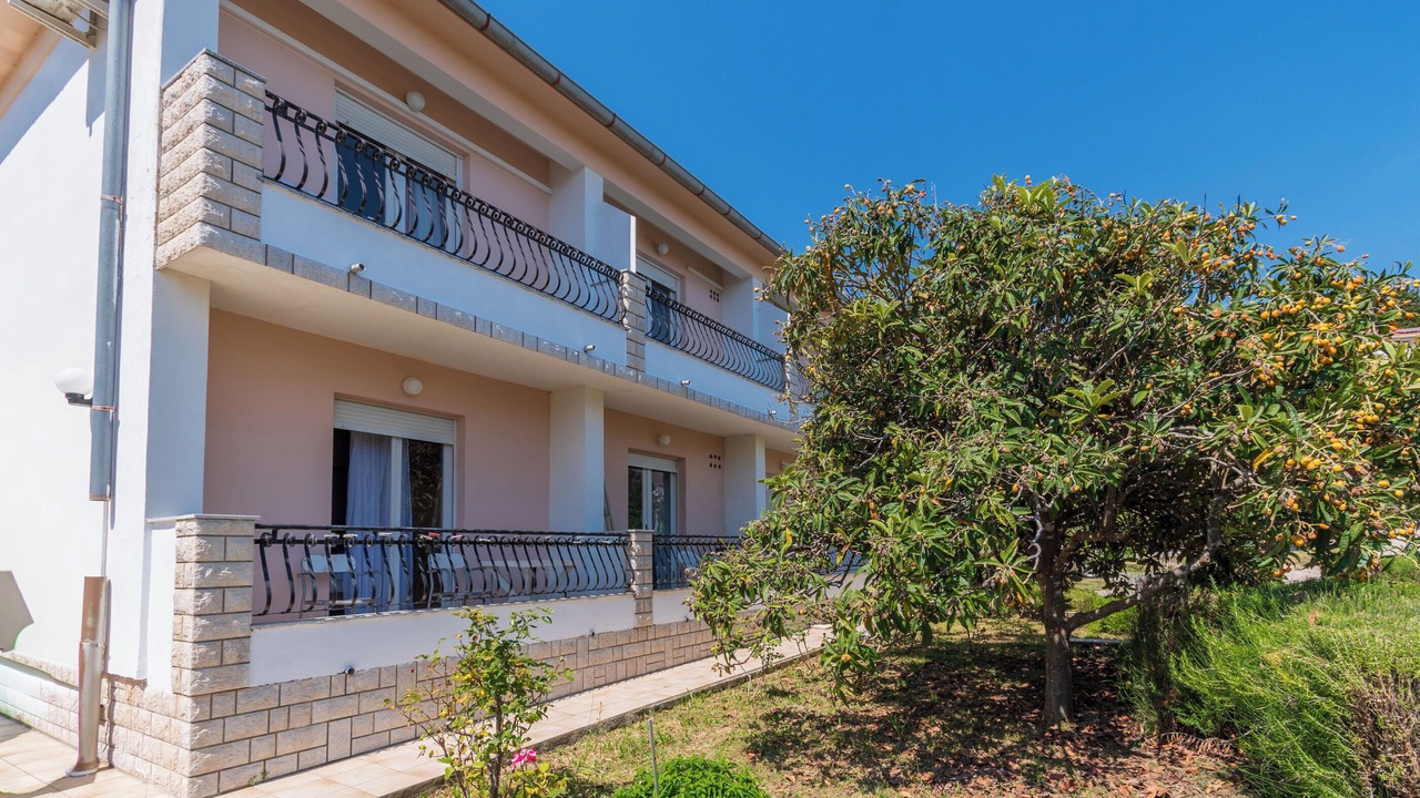 Photo of Outdoor in Suha Punta