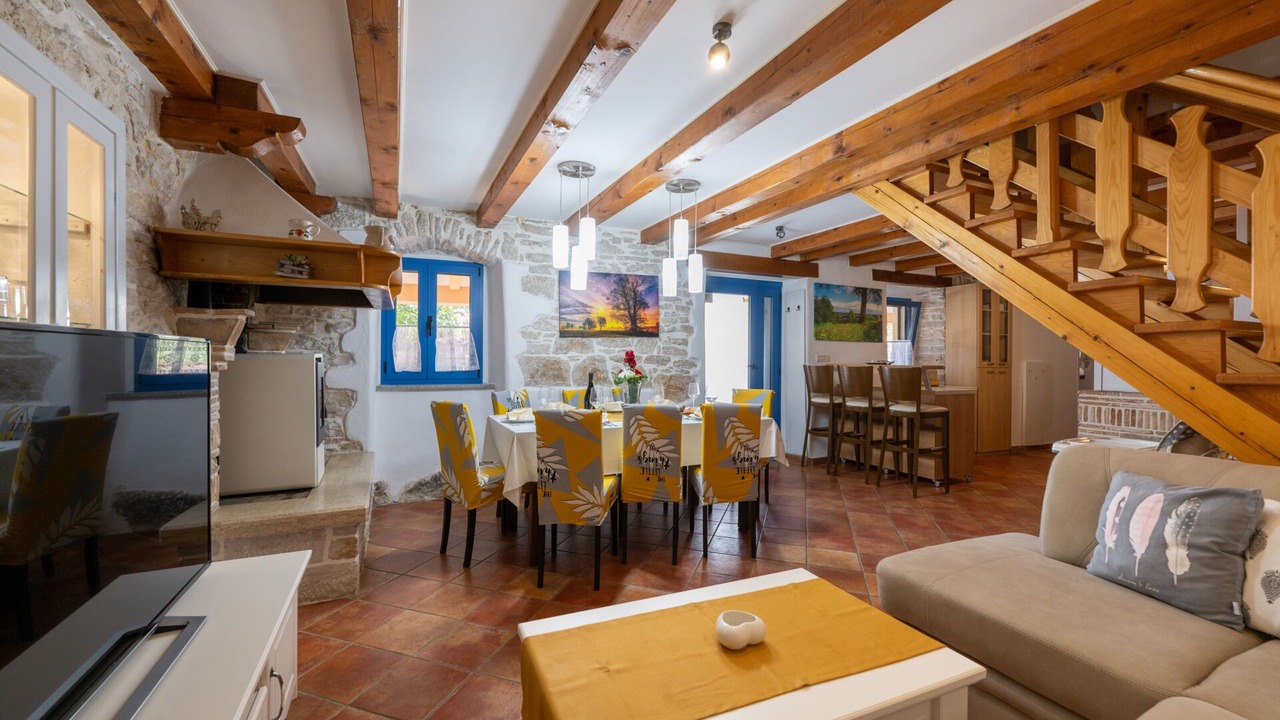 Photo of Livingroom in Sajini