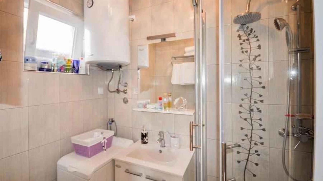 Photo of Bathroom in Murine